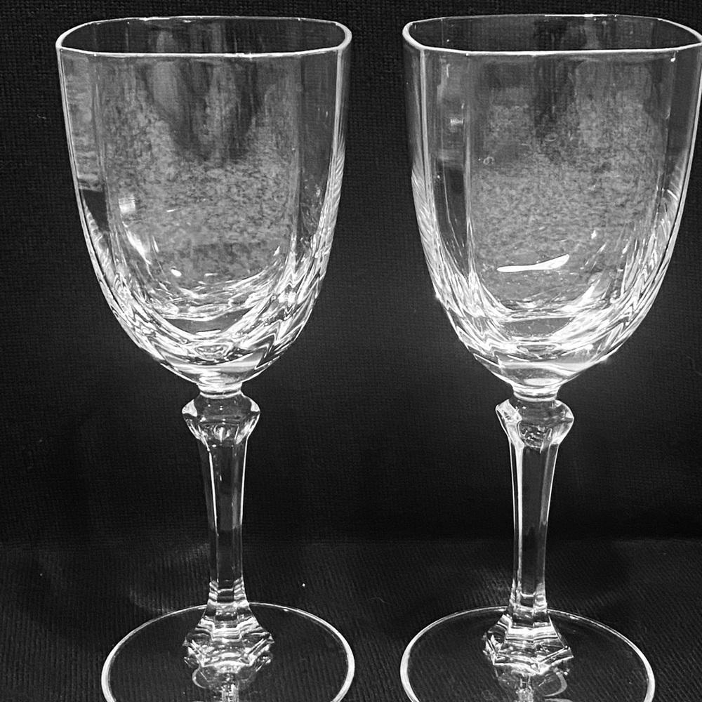 Crystal D’Arques Durand Chambery  2 Square French Wine Glasses Set